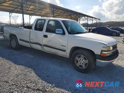 Czwarte zdjęcie samochodu z boku: 2000 CHEV SILVERADO VIN:1GCEC19TXYE414210 - miniatura