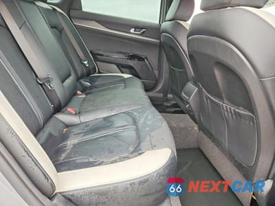 Zdjęcie 10 z 12 samochodu: 2025 KIA K5 GT-LINE VIN:KNAG64J72S5373348 - miniatura