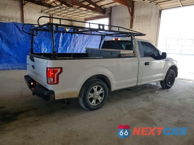 Trzecie zdjęcie samochodu z tyłu: 2016 FORD F150 VIN:1FTMF1C82GKF02692 - miniatura