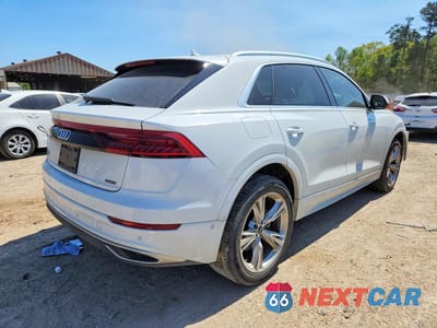 Trzecie zdjęcie samochodu z tyłu: 2022 AUDI Q8 PREMIUM VIN:WA1AVBF18ND021545 - miniatura