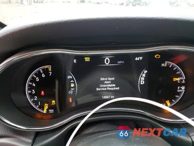 Zdjęcie 9 z 13 samochodu: 2021 JEEP GRAND CHEROKEE LIMITED VIN:1C4RJFBG6MC568128 - miniatura