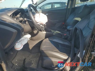 Zdjęcie 7 z 12 samochodu: 2015 FORD FOCUS SE VIN:1FADP3K22FL255422 - miniatura