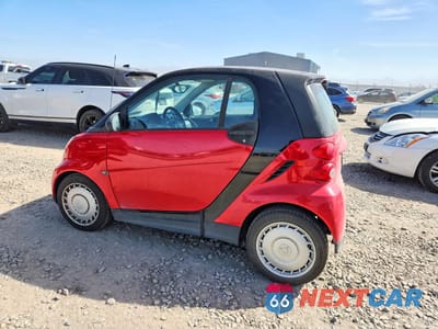 Drugie zdjęcie samochodu z przodu: 2014 SMART FORTWO PURE VIN:WMEEJ3BA2EK757330 - miniatura