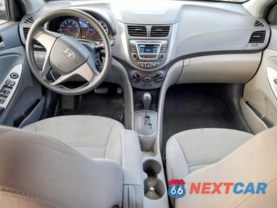 Zdjęcie 8 z 12 samochodu: 2016 HYUNDAI ACCENT SE VIN:KMHCT4AE6GU013968 - miniatura