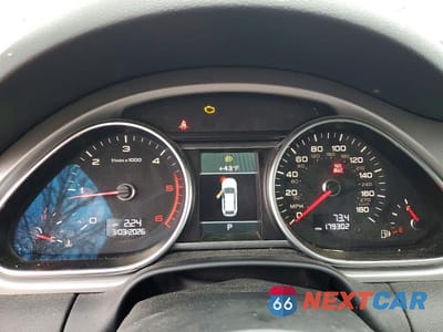 Zdjęcie 9 z 13 samochodu: 2013 AUDI Q7 PREMIUM PLUS VIN:WA1LMAFE7DD006445 - miniatura