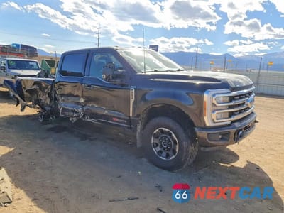 Czwarte zdjęcie samochodu z boku: 2024 FORD F250 SUPER DUTY VIN:1FT8W2BM1REC33527 - miniatura