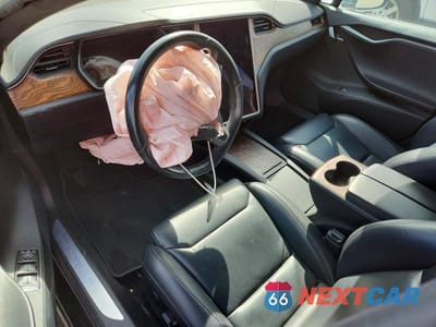 Zdjęcie 9 z 12 samochodu: 2018 TESLA MODEL S VIN:5YJSA1E23JF261860 - miniatura