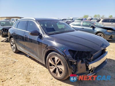 Czwarte zdjęcie samochodu z boku: 2024 AUDI Q8 E-TRON PREMIUM PLUS VIN:WA15AAGE7RB034488 - miniatura