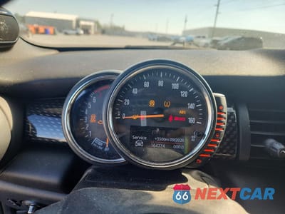 Zdjęcie 9 z 12 samochodu: 2016 MINI COOPER S VIN:WMWWG9C5XG3A91160 - miniatura