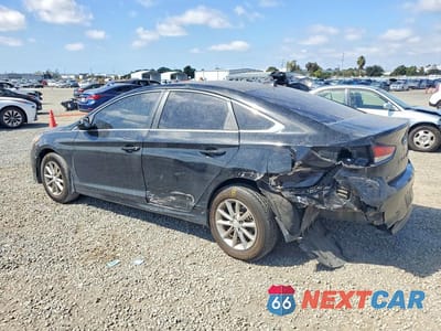Drugie zdjęcie samochodu z przodu: 2018 HYUNDAI SONATA SE VIN:5NPE24AF5JH700787 - miniatura