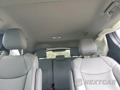 Zdjęcie 10 z 13 samochodu: 2025 TOYOTA SIENNA XLE 7-PASSENGER VIN:5TDJSKFC7SS186289 - miniatura