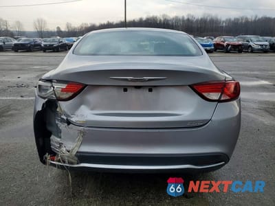 Zdjęcie 6 z 11 samochodu: 2016 CHRYSLER 200 LIMITED VIN:1C3CCCABXGN141178 - miniatura