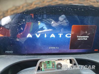 Zdjęcie 9 z 13 samochodu: 2025 LINCOLN AVIATOR VIN:5LM5J6WC5SGL23437 - miniatura
