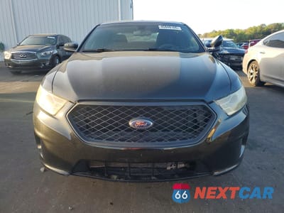 Piąte zdjęcie samochodu w środku: 2015 FORD TAURUS POLICE INTERCEPTOR VIN:1FAHP2MK8FG144021 - miniatura