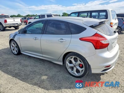 Drugie zdjęcie samochodu z przodu: 2013 FORD FOCUS ST VIN:1FADP3L98DL325191 - miniatura