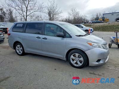 Czwarte zdjęcie samochodu z boku: 2016 TOYOTA SIENNA L 7-PASSENGER VIN:5TDZK3DC6GS723172 - miniatura