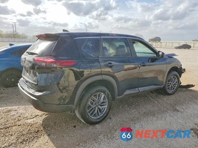 Trzecie zdjęcie samochodu z tyłu: 2026 NISSAN ROGUE SV VIN:5N1BT3BA2TC746472 - miniatura