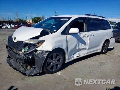 2016 TOYOTA SIENNA SE 5TDXK3DCXGS721870 - główne zdjęcie licytacji z USA - miniatura