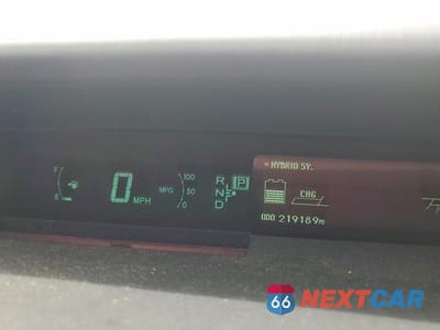 Zdjęcie 9 z 11 samochodu: 2010 TOYOTA PRIUS II VIN:JTDKN3DU2A5174262 - miniatura