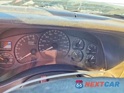 Zdjęcie 9 z 12 samochodu: 2001 CHEVROLET SILVERADO C2500 HEAVY DUTY VIN:1GCHC24U41E345992 - miniatura