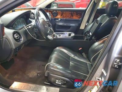 Zdjęcie 7 z 12 samochodu: 2011 JAGUAR XJL VIN:SAJWA2GB6BLV07658 - miniatura