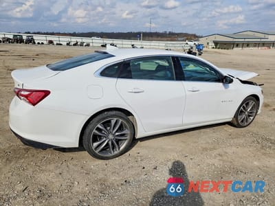 Trzecie zdjęcie samochodu z tyłu: 2022 CHEVROLET MALIBU LT VIN:1G1ZD5ST5NF135245 - miniatura