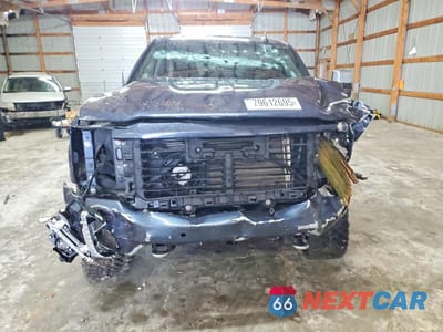Piąte zdjęcie samochodu w środku: 2018 CHEVROLET SILVERADO K1500 LTZ VIN:3GCUKSEJ5JG237413 - miniatura
