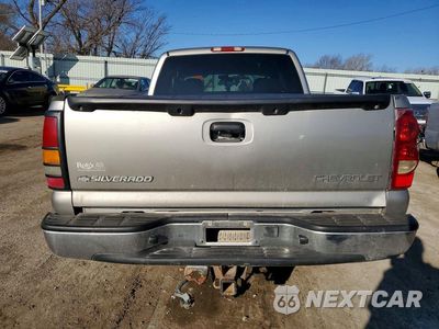 Zdjęcie 6 z 12 samochodu: 2003 CHEVROLET SILVERADO C1500 VIN:2GCEC19T431107058 - miniatura