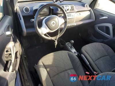 Zdjęcie 8 z 12 samochodu: 2016 SMART CARS FORTWO VIN:WMEEJ9AA7GK845619 - miniatura