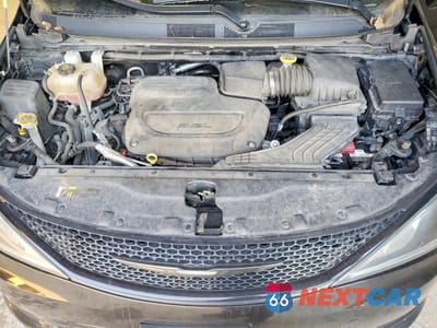 Zdjęcie 12 z 13 samochodu: 2019 CHRYSLER PACIFICA TOURING PLUS VIN:2C4RC1FG8KR669134 - miniatura