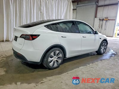 Trzecie zdjęcie samochodu z tyłu: 2023 TESLA MODEL Y VIN:7SAYGDEE2PA181429 - miniatura