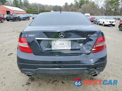 Zdjęcie 6 z 11 samochodu: 2012 MERCEDES-BENZ C 300 4MATIC VIN:WDDGF8BB8CR230806 - miniatura