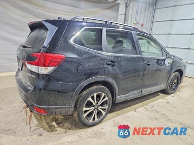 Trzecie zdjęcie samochodu z tyłu: 2024 SUBARU FORESTER LIMITED VIN:JF2SKALC0RH496206 - miniatura