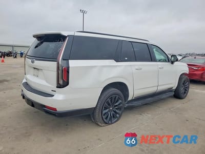 Trzecie zdjęcie samochodu z tyłu: 2021 CADILLAC ESCALADE ESV SPORT VIN:1GYS4PKLXMR494313 - miniatura