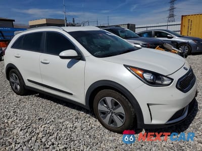 Czwarte zdjęcie samochodu z boku: 2019 KIA NIRO LX VIN:KNDCB3LC7K5240909 - miniatura