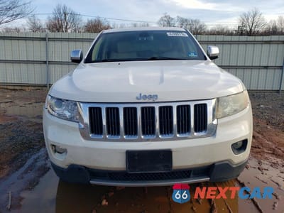 Piąte zdjęcie samochodu w środku: 2011 JEEP GRAND CHEROKEE LIMITED VIN:1J4RR5GG3BC745351 - miniatura