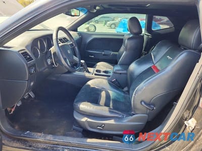 Zdjęcie 7 z 11 samochodu: 2010 DODGE CHALLENGER SRT-8 VIN:2B3CJ7DW1AH142664 - miniatura