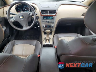 Zdjęcie 8 z 11 samochodu: 2010 CHEVROLET MALIBU LTZ VIN:1G1ZE5E01AF135932 - miniatura