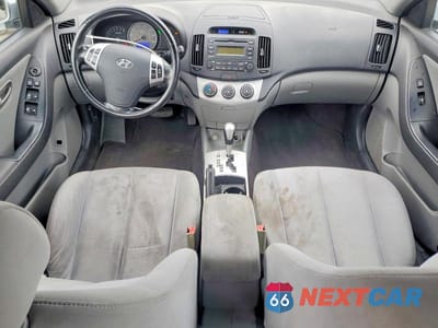 Zdjęcie 8 z 12 samochodu: 2008 HYUNDAI ELANTRA GLS VIN:KMHDU46D78U458805 - miniatura