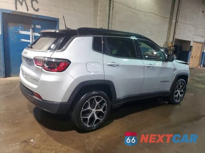 Trzecie zdjęcie samochodu z tyłu: 2024 JEEP COMPASS LIMITED VIN:3C4NJDCN4RT126346 - miniatura