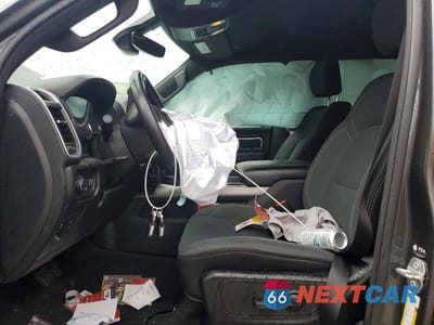 Zdjęcie 7 z 11 samochodu: 2023 RAM TRUCKS 1500 BIG HORN VIN:1C6SRFFT7PN506352 - miniatura