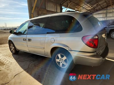 Drugie zdjęcie samochodu z przodu: 2007 DODGE GRAND CARAVAN SXT VIN:2D4GP44L37R119556 - miniatura