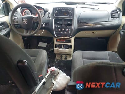 Zdjęcie 8 z 13 samochodu: 2017 DODGE GRAND CARAVAN SE VIN:2C4RDGBG3HR572731 - miniatura