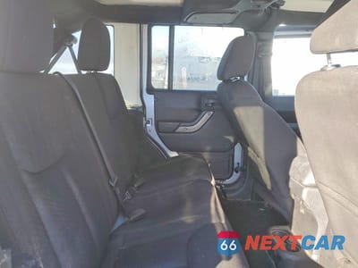 Zdjęcie 11 z 12 samochodu: 2015 JEEP WRANGLER UNLIMITED SPORT VIN:1C4BJWDG3FL505246 - miniatura