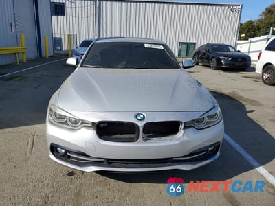 Piąte zdjęcie samochodu w środku: 2018 BMW 328 D VIN:WBA8E5C53JA246252 - miniatura