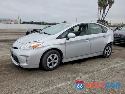2013 TOYOTA PRIUS FOUR JTDKN3DU5D0351856 - główne zdjęcie licytacji z USA - miniatura