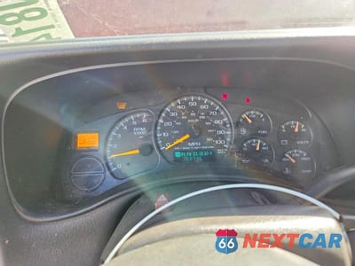 Zdjęcie 9 z 12 samochodu: 2000 CHEVROLET SILVERADO C1500 VIN:2GCEC19T9Y1105104 - miniatura