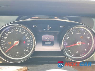 Zdjęcie 9 z 12 samochodu: 2019 MERCEDES-BENZ E 300 VIN:WDDZF4JB0KA509845 - miniatura