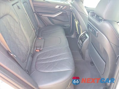 Zdjęcie 11 z 14 samochodu: 2023 BMW X5 XDRIVE45E VIN:5UXTA6C06P9P13563 - miniatura