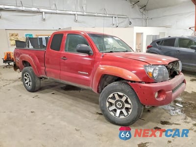Czwarte zdjęcie samochodu z boku: 2005 TOYOTA TACOMA V6 VIN:5TEUU42N85Z095288 - miniatura